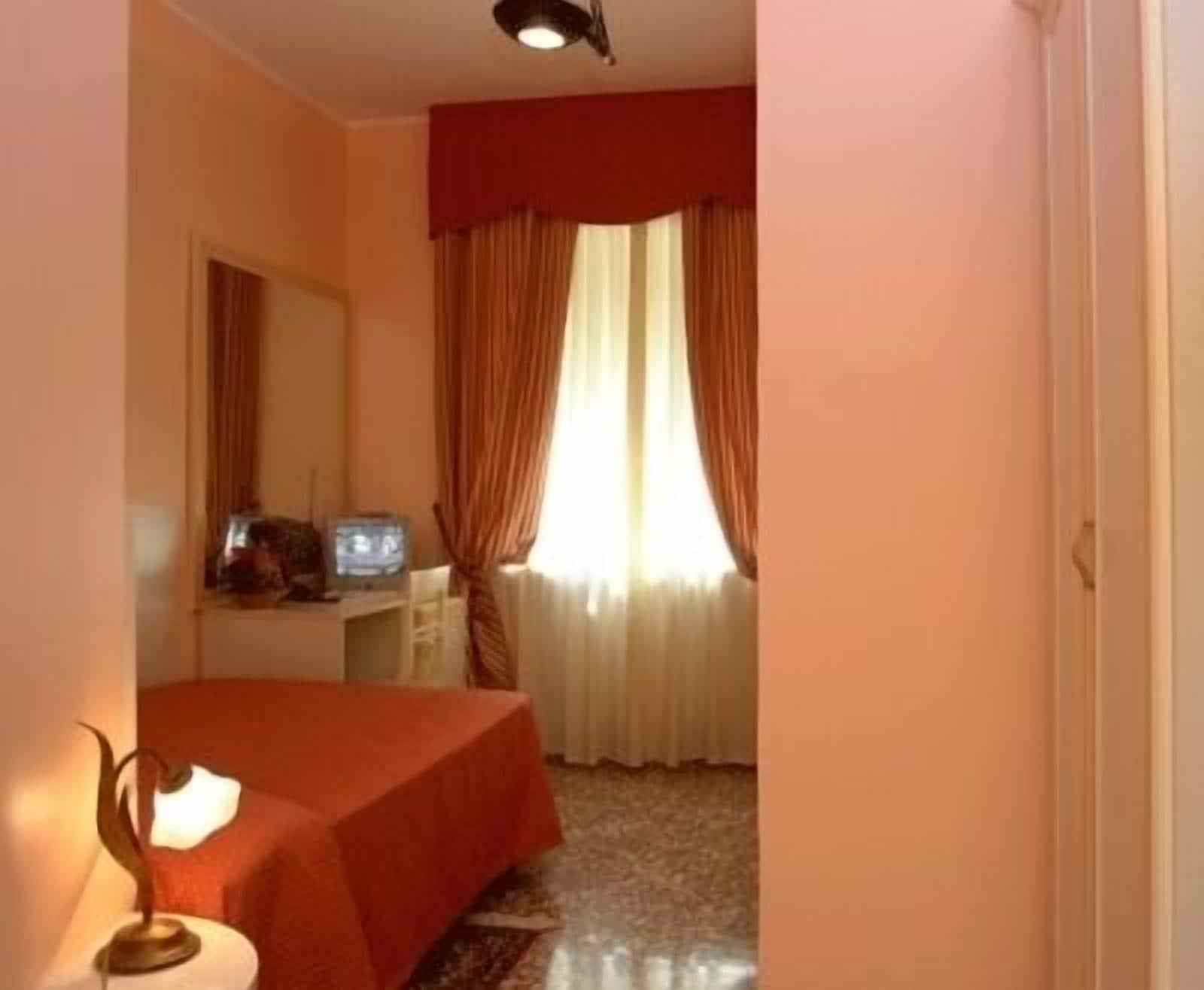 Hotel Vittoriano Turin Extérieur photo